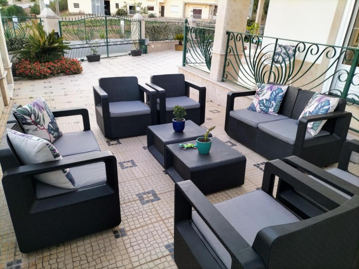 Casa Dos Gnomos Hotel Alvorninha ภายนอก รูปภาพ